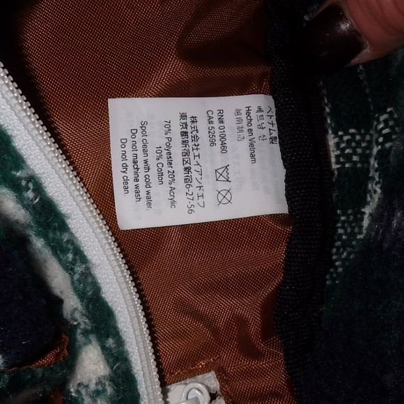 Plaid KAVU rope sling bag - Picture 7 of 9